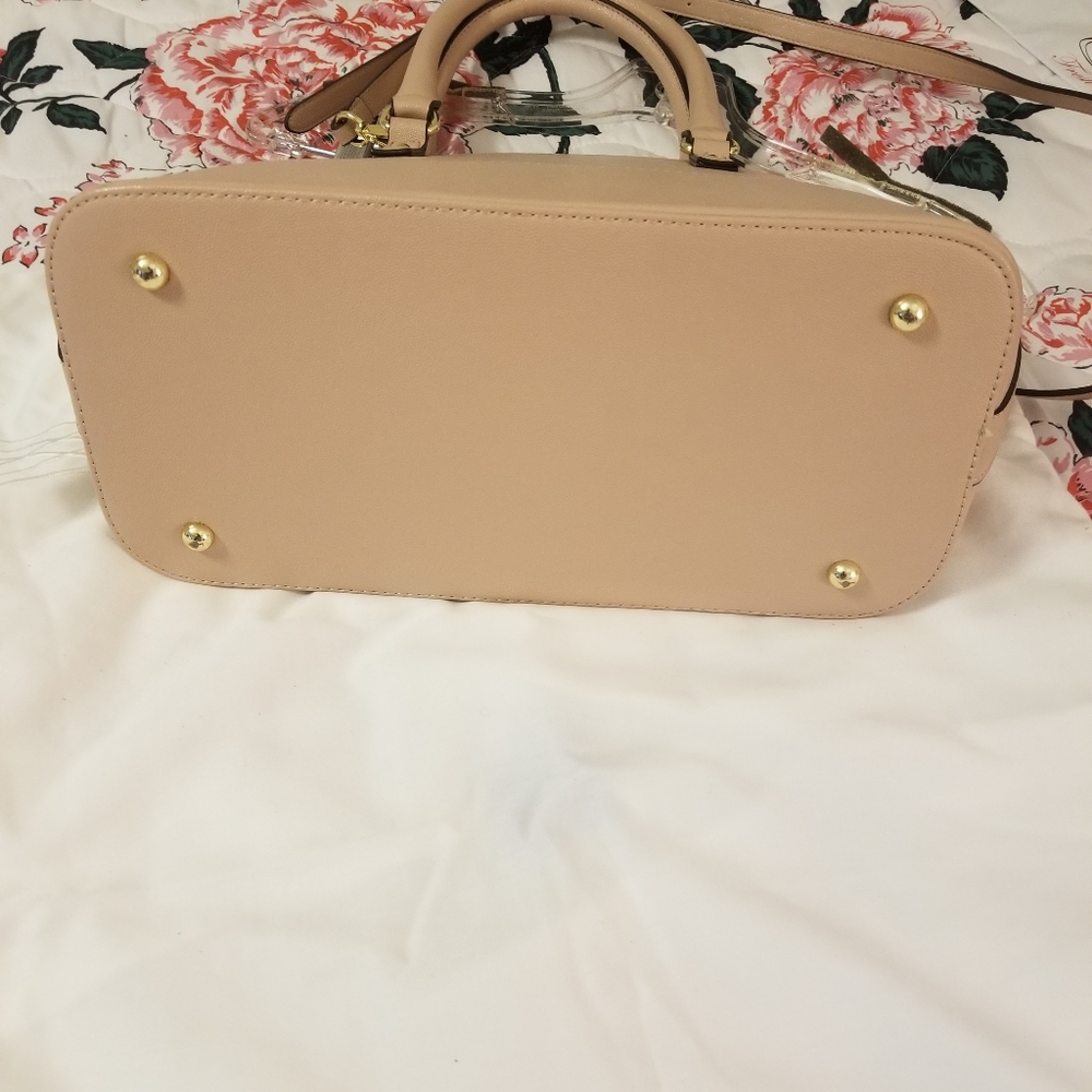 Handbag - Picture 3 of 3